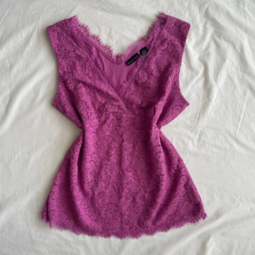 NWT New York & Company Pink Lace Babydoll Top - Size L